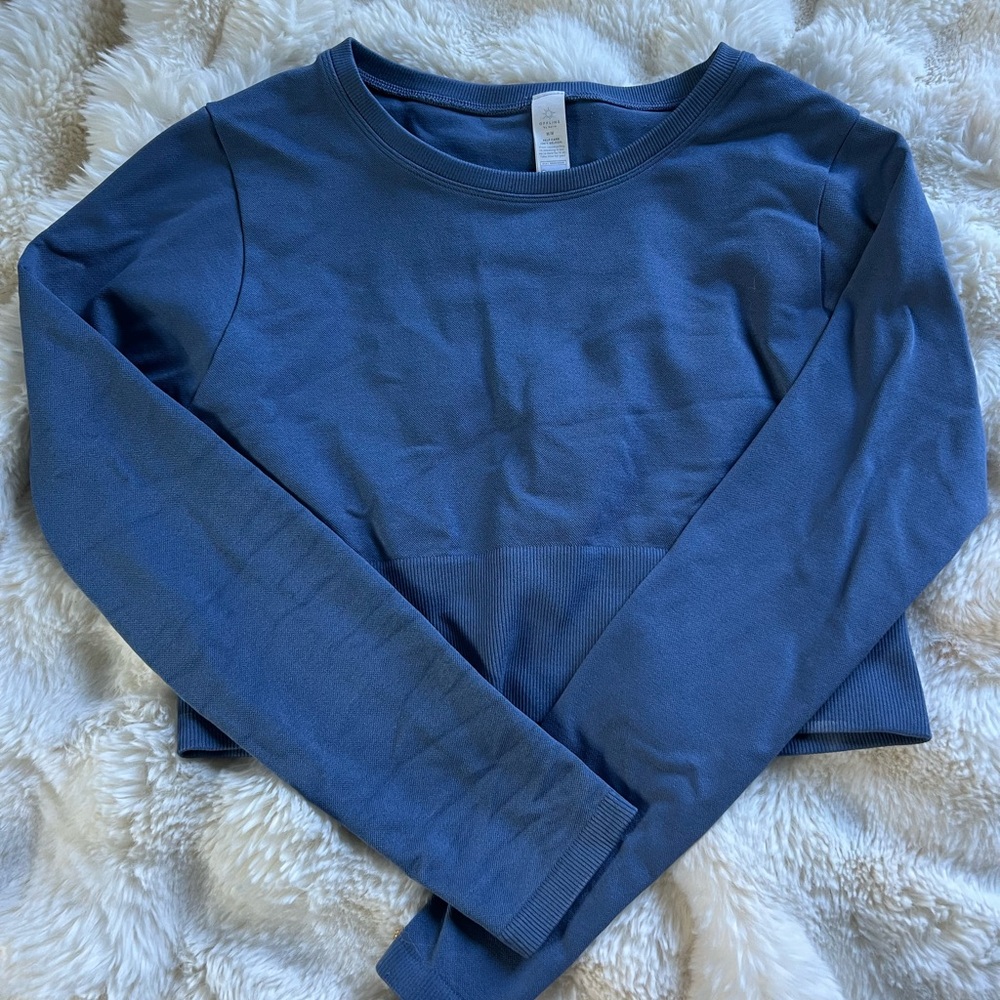 blue workout shirt